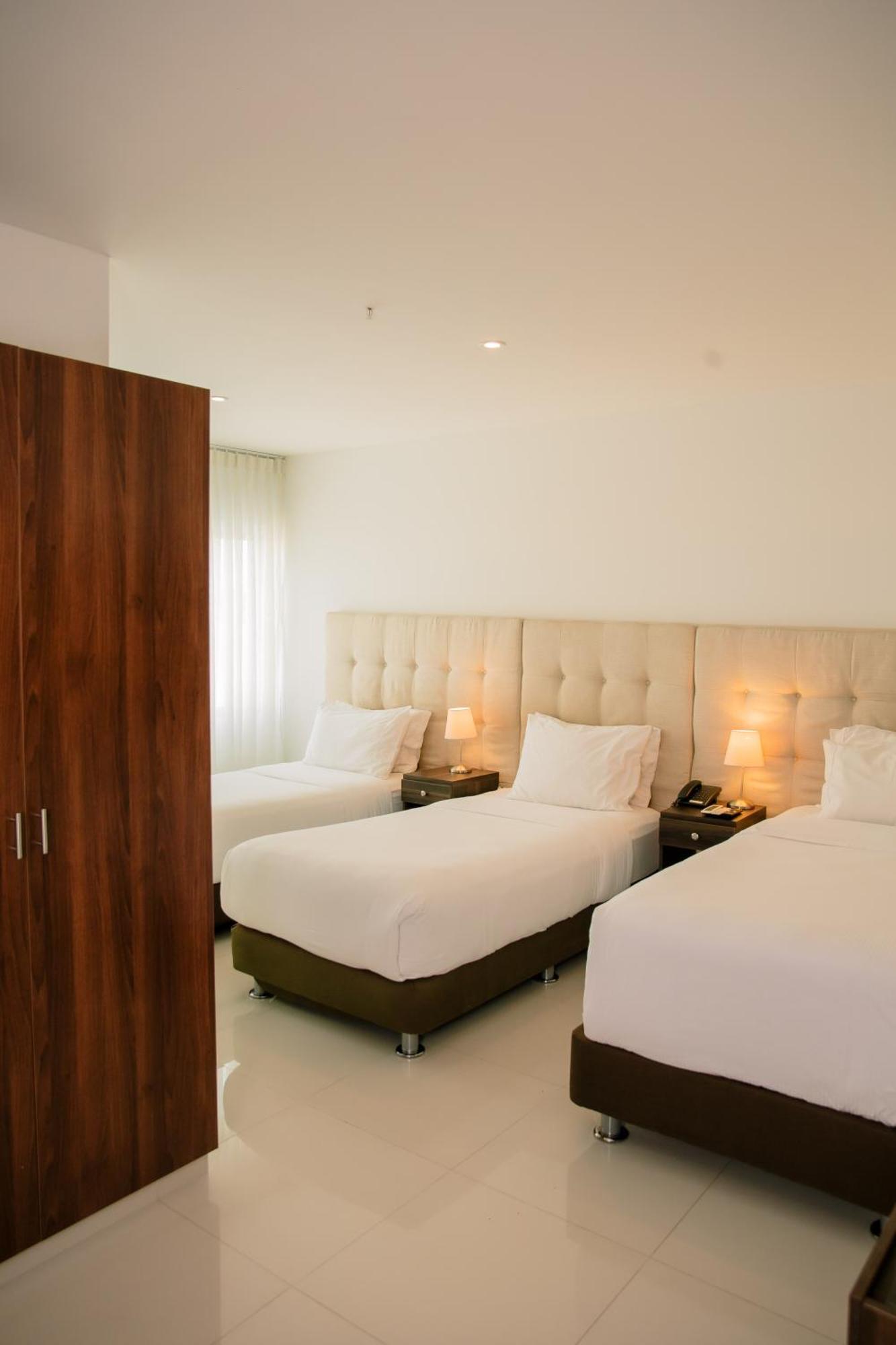 Hotel Parque Del Sol Montería Exterior photo