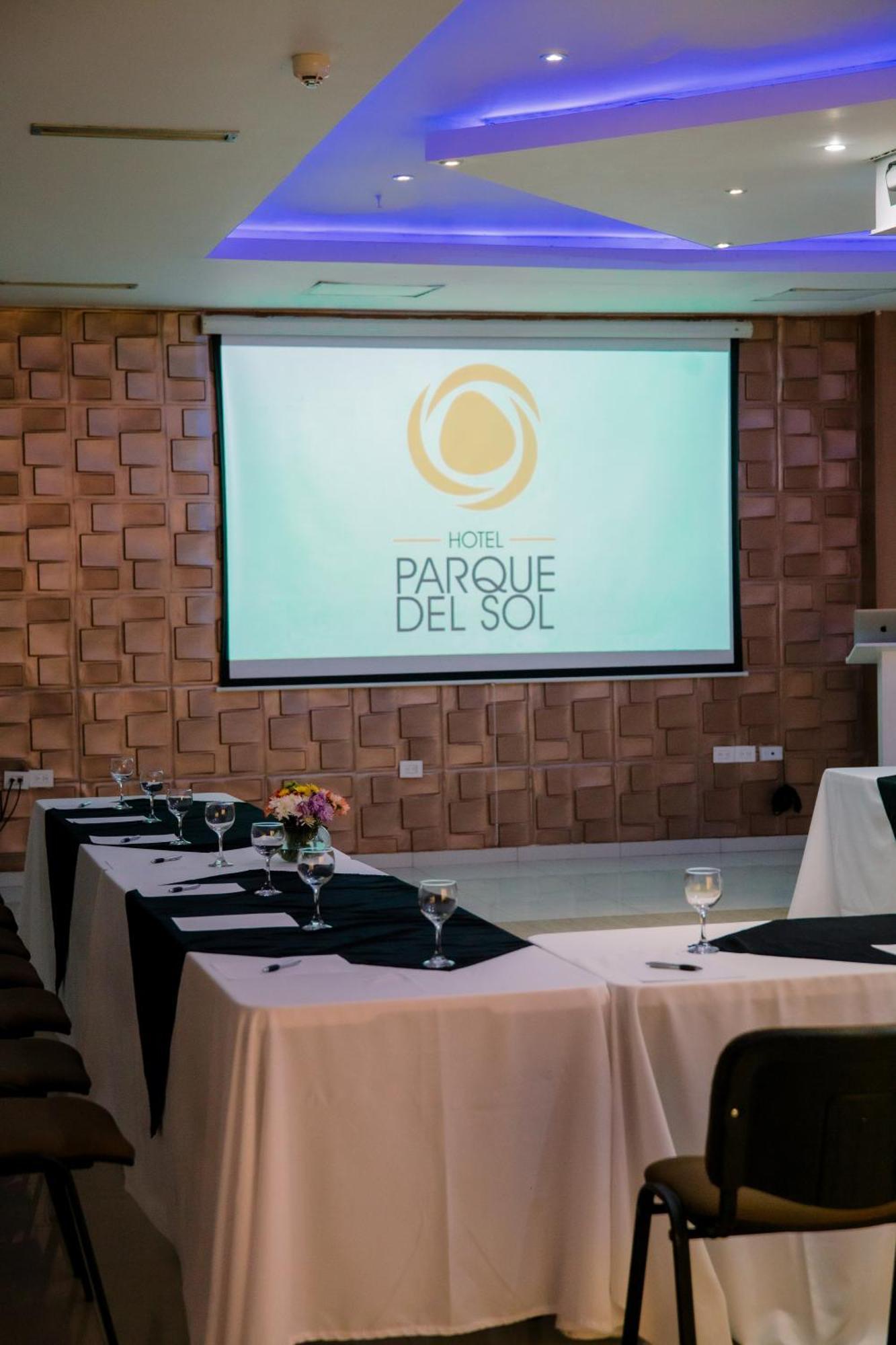Hotel Parque Del Sol Montería Exterior photo